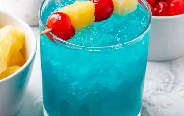cocktail recipes :blue hawaian