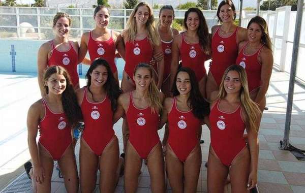 o oλυμπιακος κατεκτησε το ευρωπαικο supercup στην γυναικεία υδατοσφαίριση