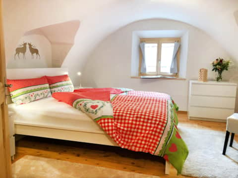 Generous and fresh comfort in Guarda - Apartment in Scuol