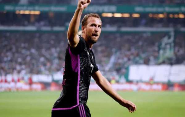Harry Kane je dosegel svoj prvi gol in asistenco za Bayern München na debiju v Bundesligi