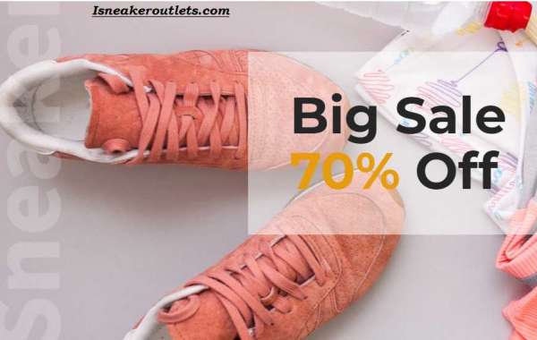 How to Choose the Best Sneakers from an Online Outlet Store