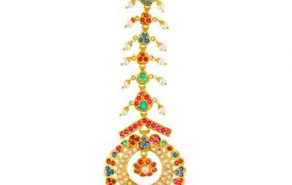 Elevate Your Look with a Stunning Maangtikka from malani jewelers