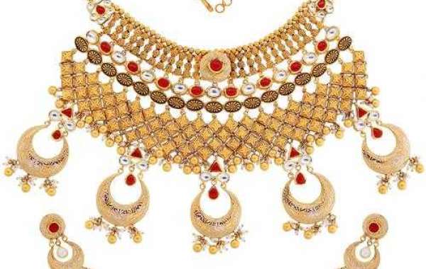 Malani Jewelers presents exquisite Indian bridal jewelry sets