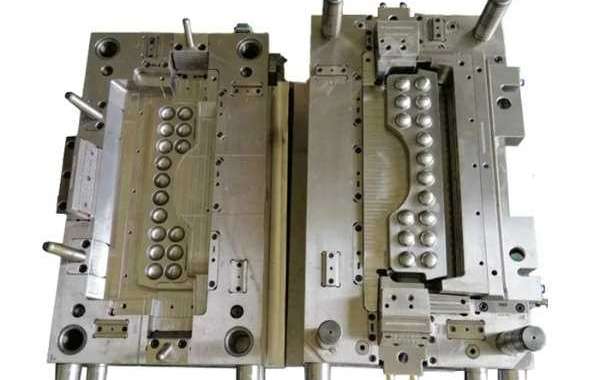Maintenance of refrigerator plastic injection mold to extend life