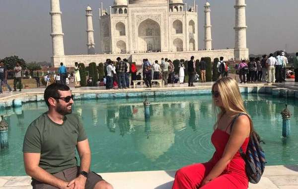 Witness the Magnificence of Taj Mahal with a Taj Mahal Tour by Train