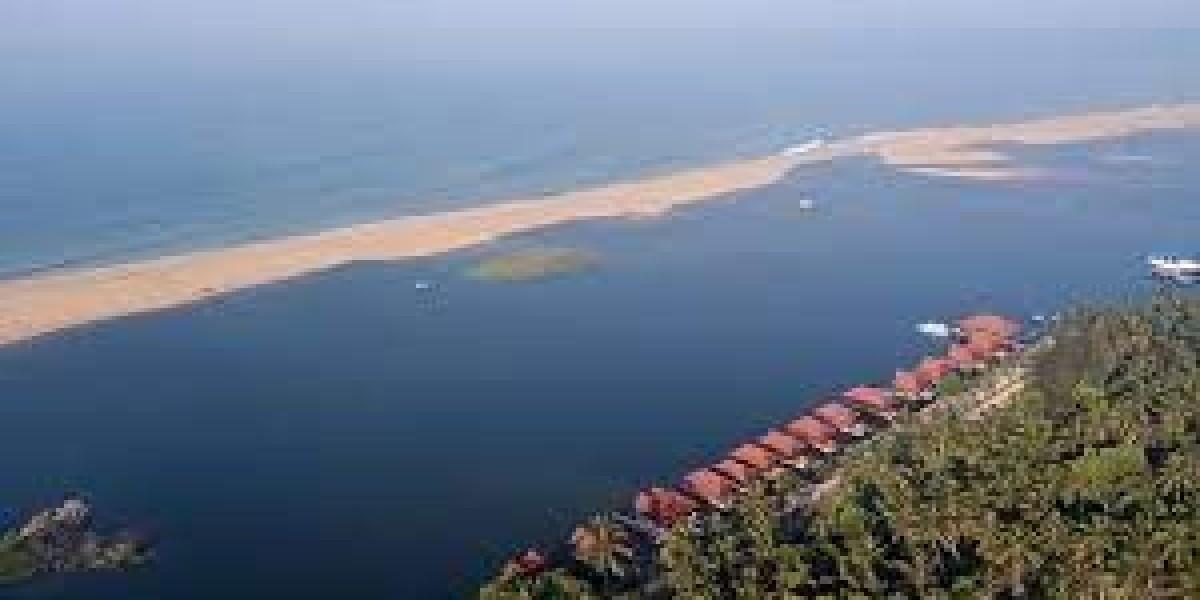 Exploring the Serene Paradise of Poovar Island: A Jewel in Kerala Tour Packages from Mumbai