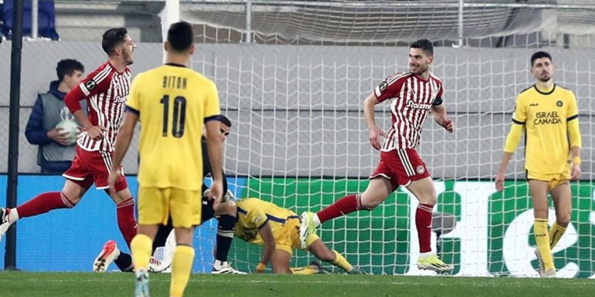 Olympiacos triumphed with a 6-1 victory over Maccabi Tel Aviv,away