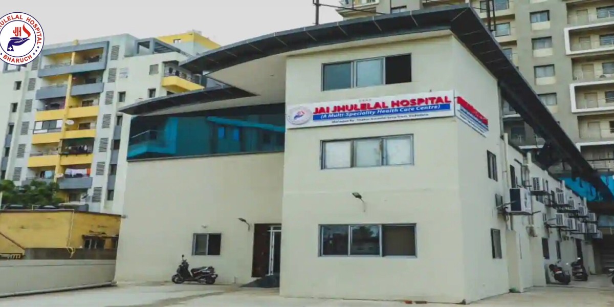 Charitable Hospital in Gujarat: A Beacon of Hope and Health - Jhulelal Hospital