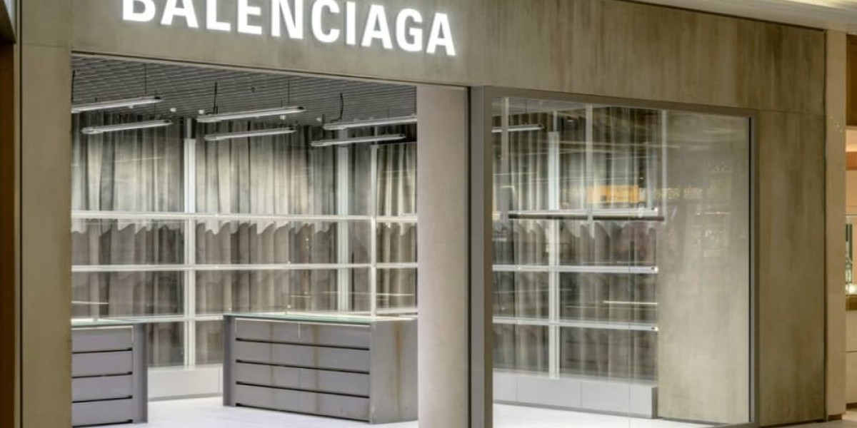 the duo Balenciaga Shoes Outlet was quickly rising in the ranks
