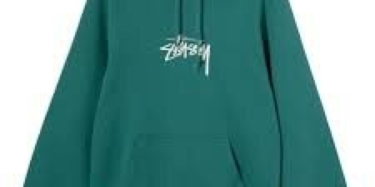 Stussy Hoodies: From California Roots to Worldwide Appeal