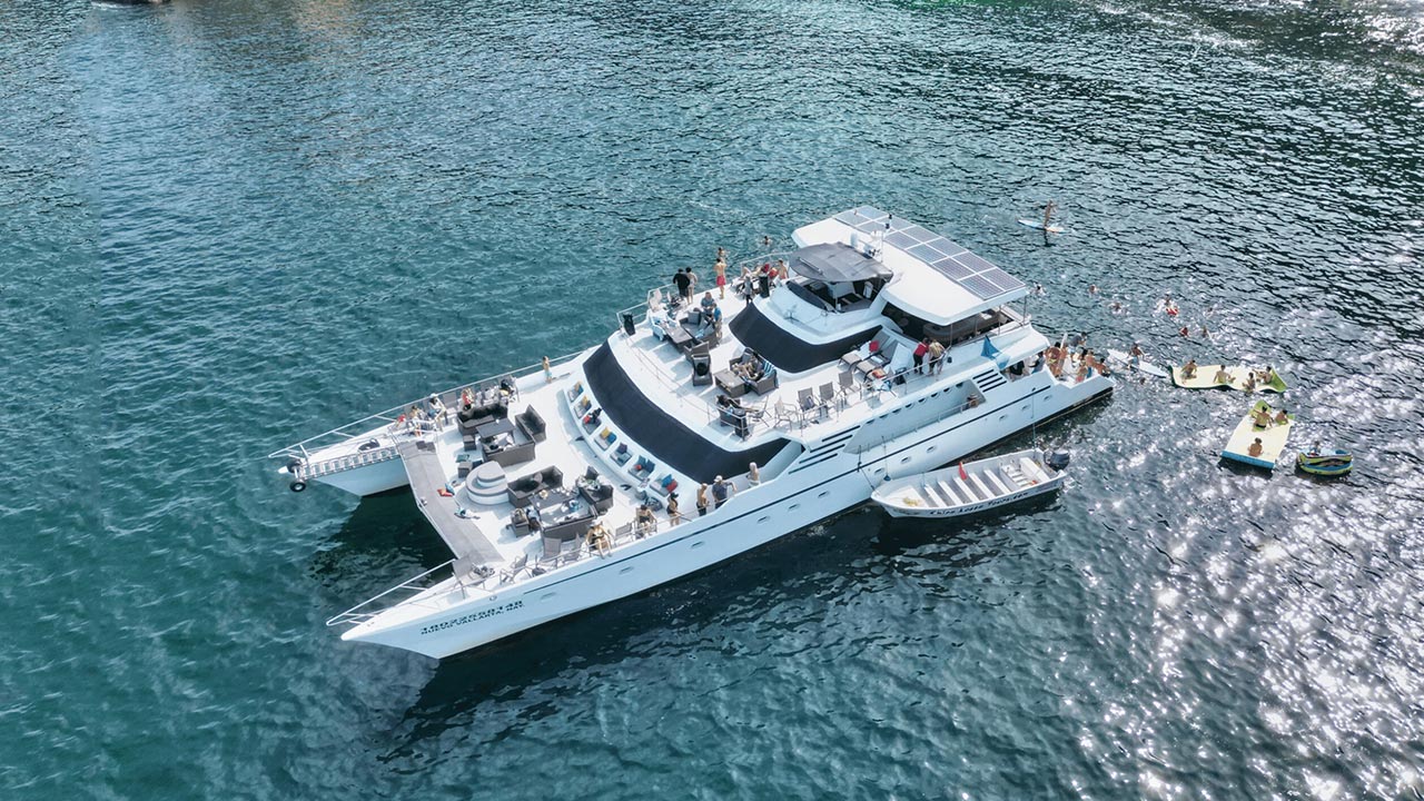 Catamaran Charters in Puerto Vallarta | Luxury Yacht Rentals