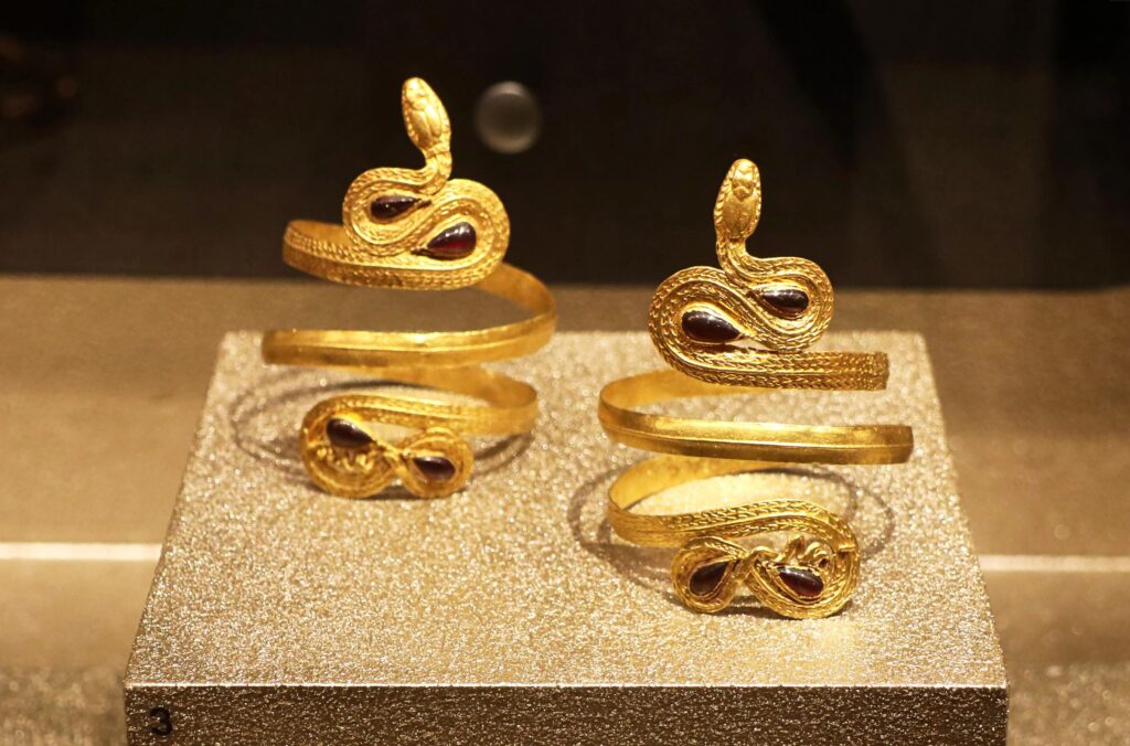 Sell Gold In Bangalore: #1 Gold Buyers In Bangalore