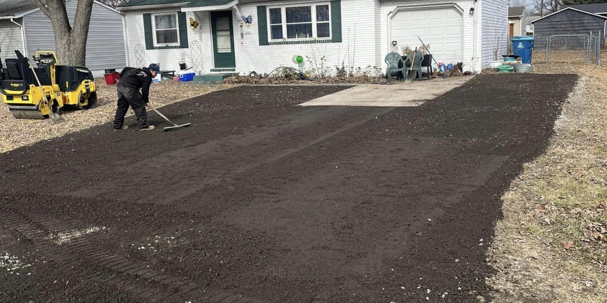 First Impressions Matter: Elevate Your Home with Asphalt Paving