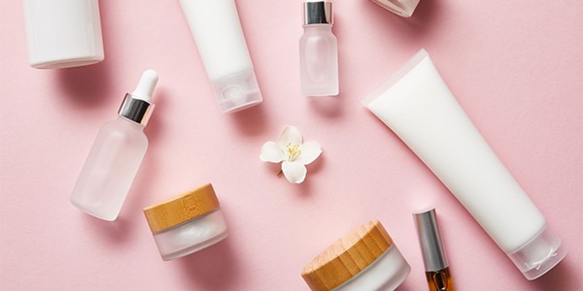 Private Label Natural Skin Care: How to Launch Your Own Eco-Friendly Skincare Brand