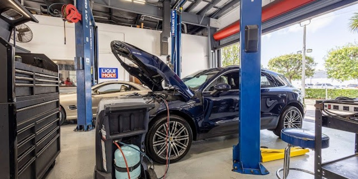 Finding the Best Porsche Auto Shop and Mechanics Near You in West Palm Beach