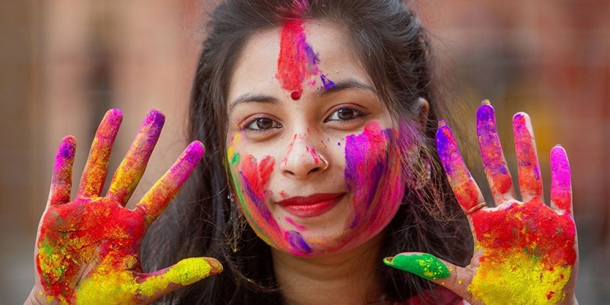 The Art of Holi Enjoyment: Embracing the Festive Spirit