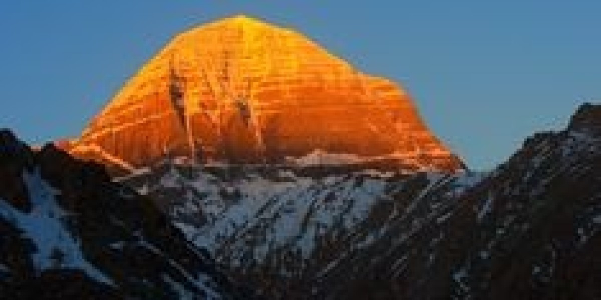 A Smooth Experience: Kailash Mansarovar Yatra by Helicopter from Kathmandu