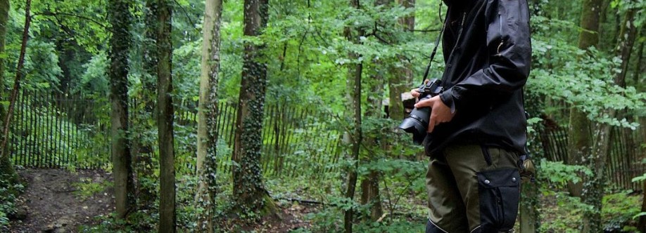 Simon Bryant Cover Image