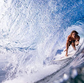 What to Bring and Wear for a Surf Lesson in Malibu?