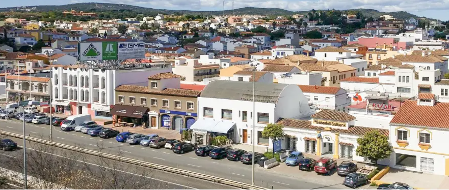 Luxury Beach Villas with Stunning Sea Views