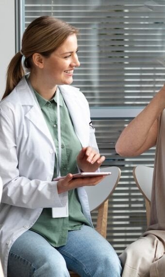 Understanding the Link Between parotidectomy and facelift in Modern Care